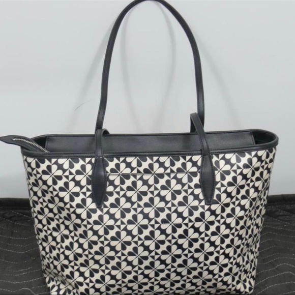 Kate Spade Hollie Spade Clover Purse - SOLD - Picture 2 of 5